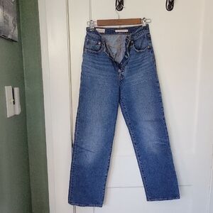Levi's Ribcage Straight Ankle Jeans - Size 25
